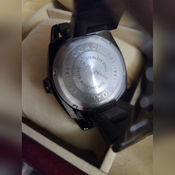 Coach Watch - Picture 6 of 9